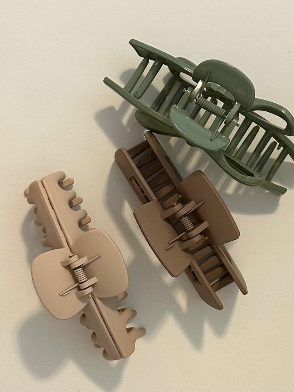 Set of 3 Claw Clips - Picture 2 of 2